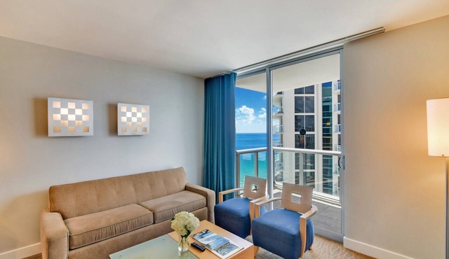 Marenas Ocean View Apartment