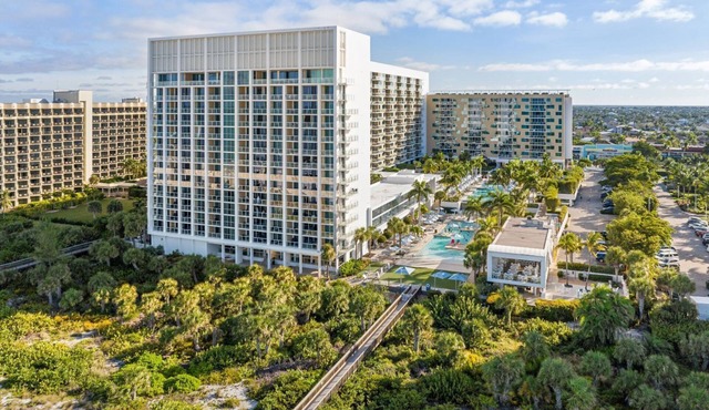 Marriott's Crystal Shores Resort, Marco Island - 3 bedroom, 3 bath Villa