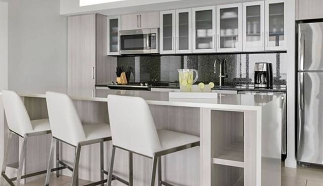 Marriott Vacation Club Marco Island 2 BR poolside sleeps 8 3rd to 5th floor in Marco Island