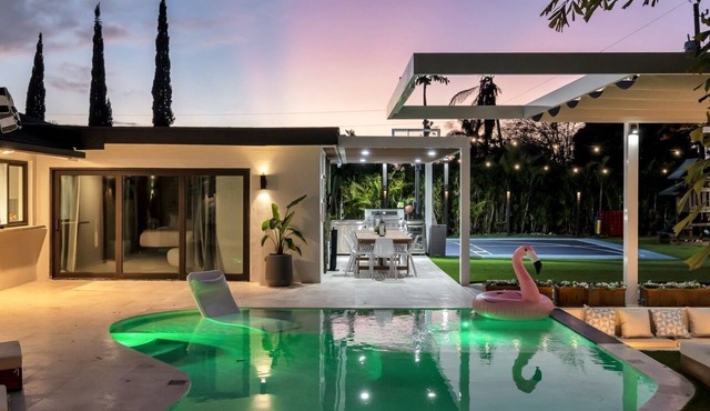 Miami Resort Pool Spa/Pickleball/Forest/GameRoom