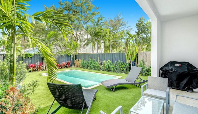 Miami Toro: Private Pool, Pool Table, & Near Beach