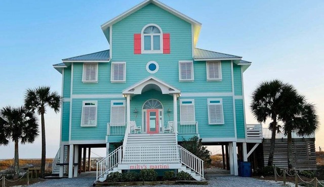 Miltys Martini by GSVR | Luxurious Beachfront Retreat w/NEW Porches & Pool + FREE Activities/Golf