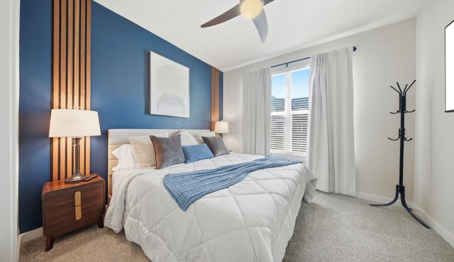 Modern 2BR w Pool Pet-Friendly Unit #18