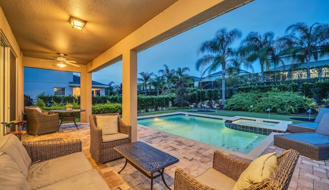 Modern 6BR Villa/Games Room/Private Pool & Spa/10 Min to Disney