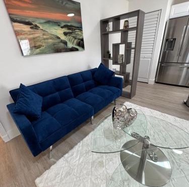 Modern Apartment Miami Oasis