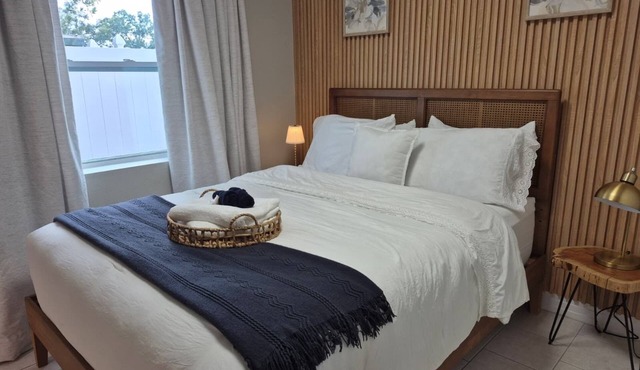 Modern,cozy private room and convienience with comfort in Brandon in Brandon