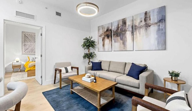 Modern Two-Bedroom Stay Near Brickell