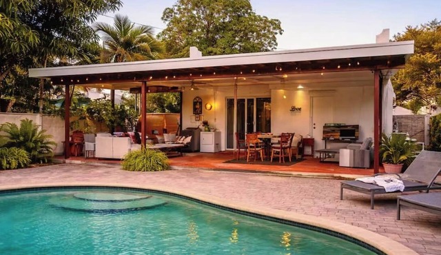 Modest, Simple house in Brickell/Miami with PRIVATE POOL