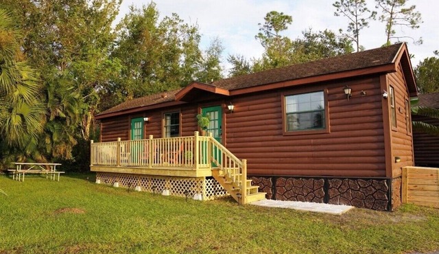 Mouse House Cabin: Disney's Legacy Fort Wilderness Cabin in Kissimmee