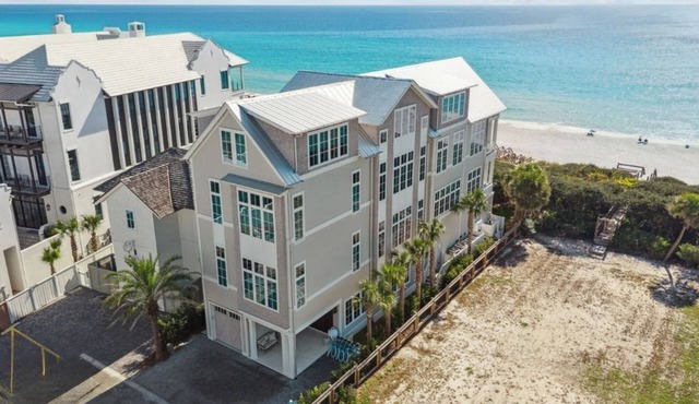 NEW 30A GULF-FRONT STUNNER! Game Room, Pool, LSV/Golf Cart, Bikes! Sleeps 24!