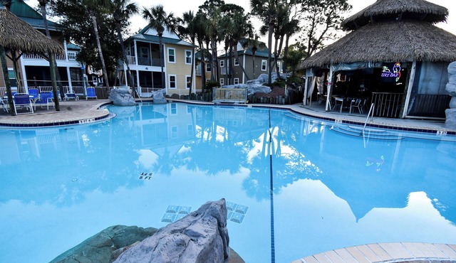 New Listing! ReFresh yourself at Purple Parrot Resort-A17U Perdido Key 1bed/1ba