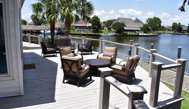 New Orleans Area Waterfront Retreat 117 Near the French Quarter/Bourbon Street