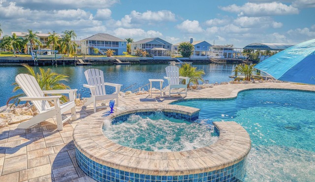 NEW! Waterfront Gulf Retreat w/Heated Pool, Spa, & Mini Golf. in Hernando Beach