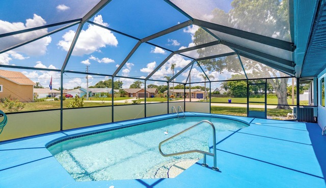 Newly remodeled house, 5 minutes from Indian River and 20 minutes from the ocean