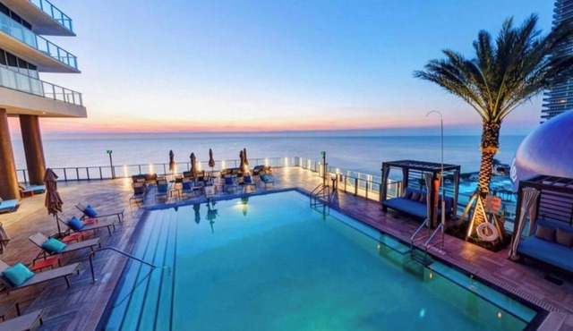 Ocean View Apt on the Beach 2 Bedroom 2 Bath.