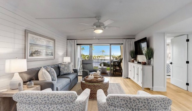 Oceanfront Ground-Floor Escape Quiet Beaches & Better Rates