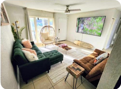 Orlando Turquoise Beach Bungalow