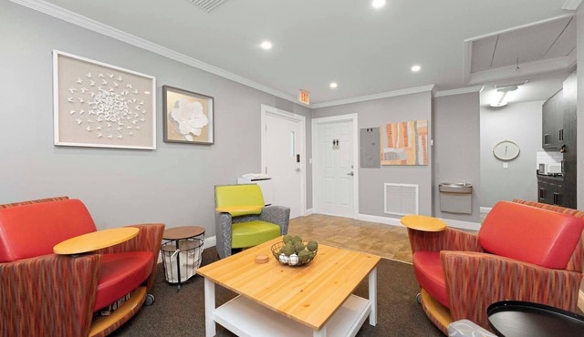 Ortega Duplex Unit w/Home Theater & Kayaks in Jacksonville