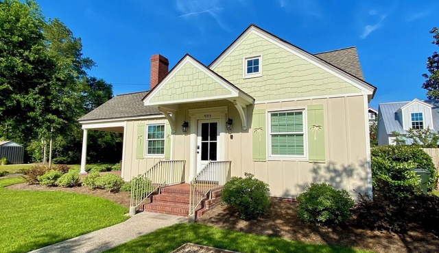 Palm Cottage by Kirk Murphy Hospitality in Moultrie