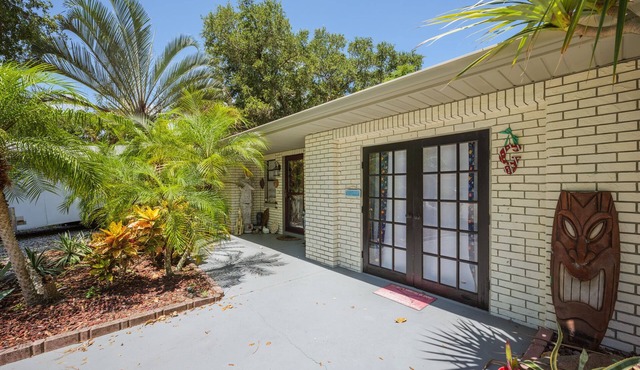 Palm Retreat