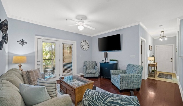 Park Ave 112 - First Floor Condo