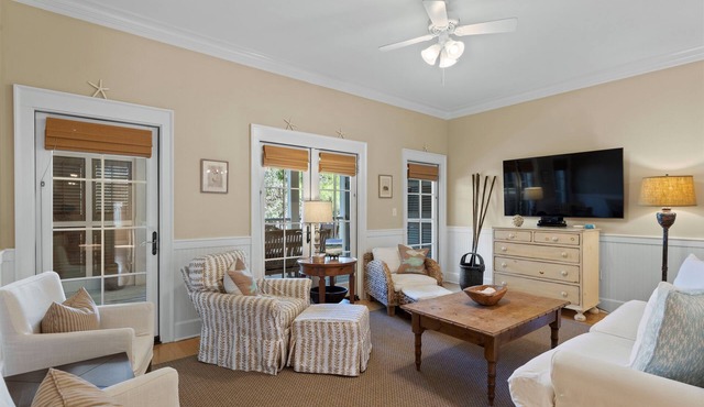 Park District of Watercolor | Park View | Huge Balcony | Central Location!