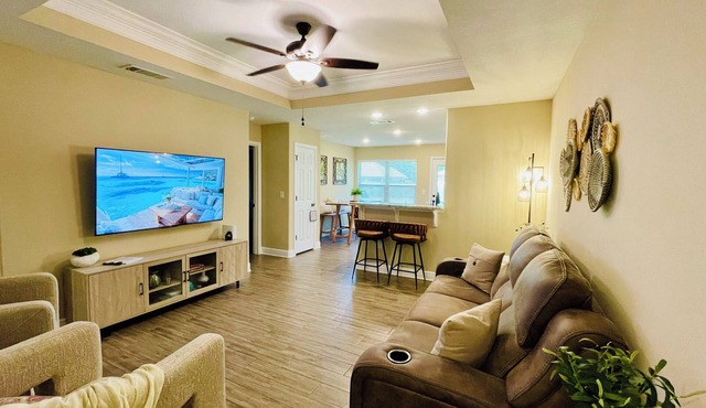 Peaceful 3BR Home Near Pensacola Beaches ~ Pet Friendly