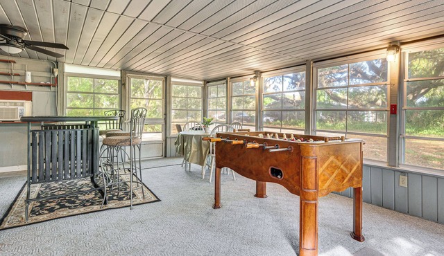 Peaceful Home Near Cape Canaveral & River!