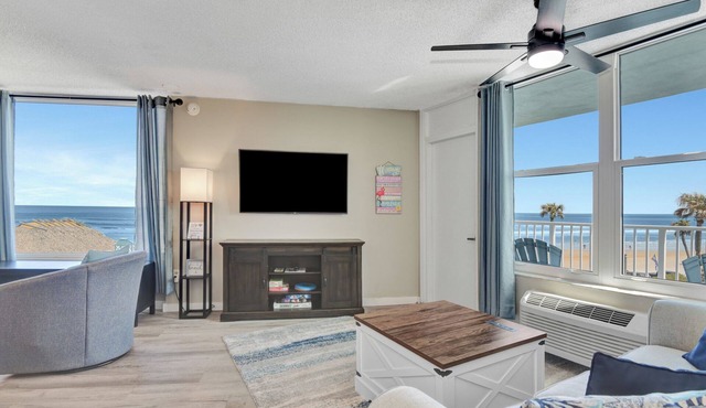 Penny's Beach Retreat - Beachfront Condo with awesome views from every room!