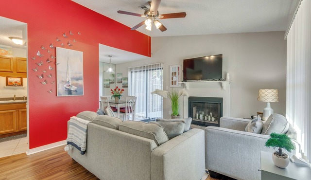 Pensacola Condo w/Patio by Hospitals & Dining