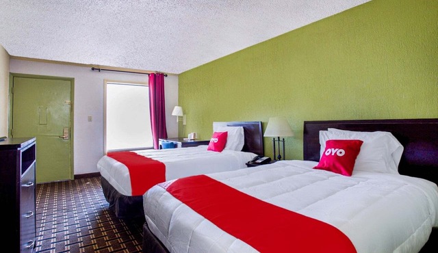 Pensacola FL | 2 Full Bed