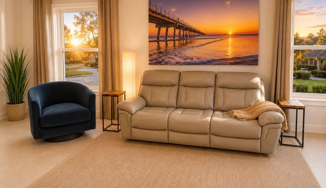 Pet-Friendly 3BR Home with Fenced Yard, Wi-Fi & Parking in Dania Beach