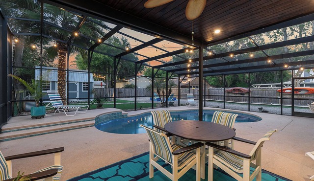 🌞🌴Pet Friendly Home w/Private Pool + Fenced Yard | Sunny Dayz🌴🌞
