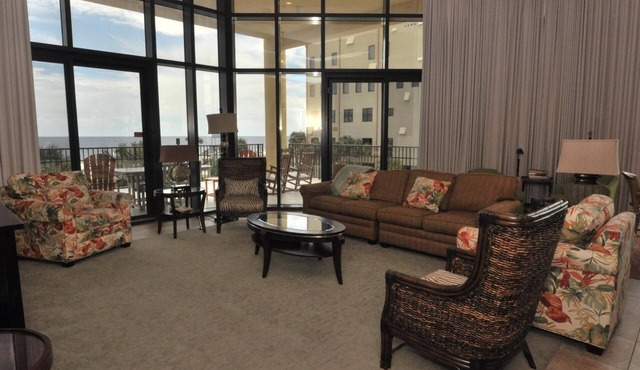 Phoenix West II by Brett/Robinson Vacations