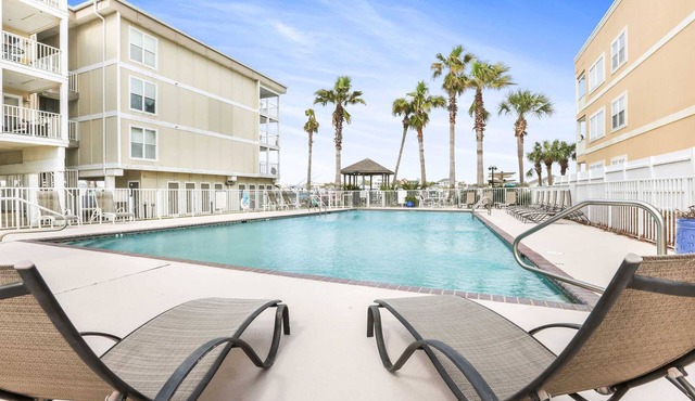 Portside 204- Best of Beach Bay