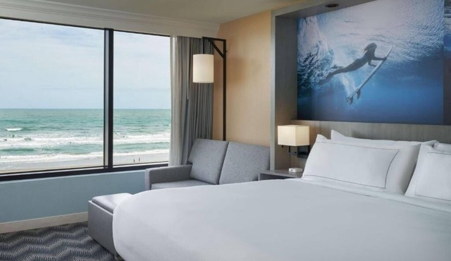 Premier Oceanfront King Room | Pool | Snorkeling, Bike Rides & Ocean Dining