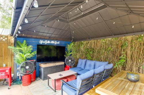 Private Backyard Experience with Hot Tub!