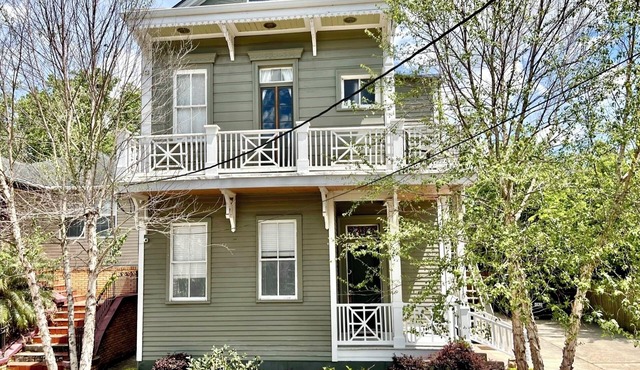 Private Balcony Walkable to French Quarter in Treme Neighborhood