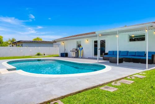 Private Miami Retreat - Pool - BBQ - Sleeps 6