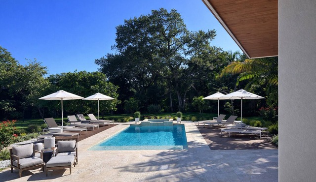 Private Palm Oasis - Pool, Spa, Fire Pit & Outdoor Kitchen