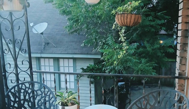 Quiet 2 Bdrm Apt in the Heart of Baton Rouge Close to Anything a Traveler Needs