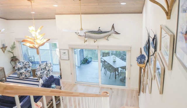 Rare BOCA GRANDE 3BR/3BA WATERFRONT - Gulf Sunsets & Harbor Sunrises - Boat Slip