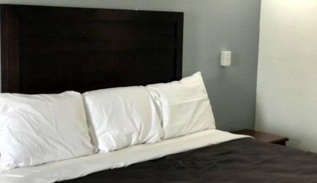 Regency Inn