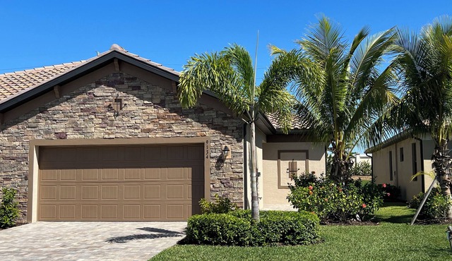 Rent a Stunning House in Naples, Florida
