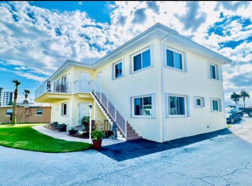 Rise and Shine to ocean views, beach access