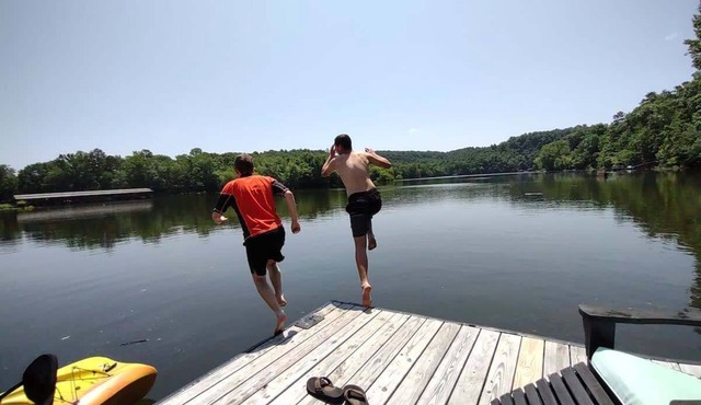 Riverbend Ranch*Smith Lake Family Fun!*Dog Yard! in Crane Hill