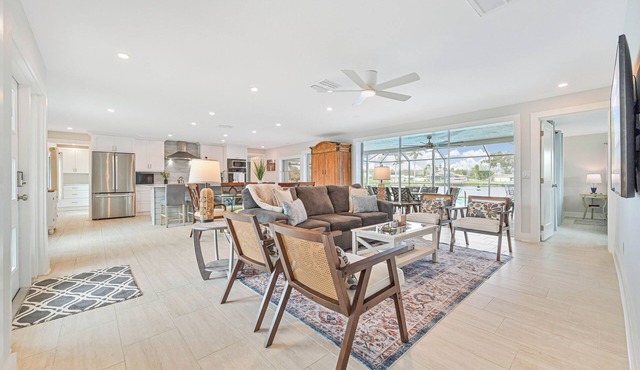 Riverside Retreat, "Views to Live By"-Pool & Riverside