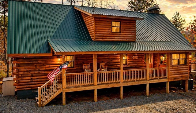 Rustic Cabin Getaway with Cozy Charm & Serene Surroundings in Gilmer County, Georgia in Gilmer County