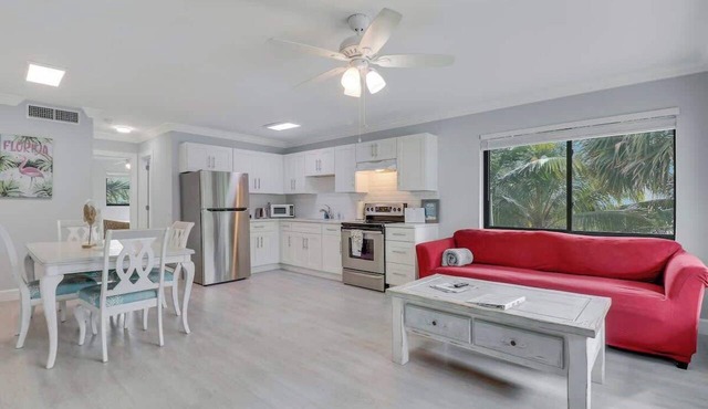 Sailfish Suites - 12 - waterfront lodging in Stuart