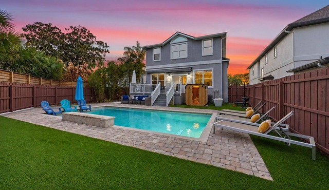 Saltwater Cure: Pool, Sauna & Cold Plunge